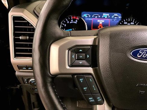 Certified 2022 Ford F450 Lariat w/ Lariat Ultimate Package AWD/4WD image 16