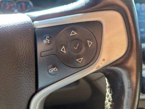 Used 2019 GMC Yukon XL SLT w/ Open Road Package RWD image 24