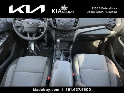 Used 2017 Ford Escape SE image 11