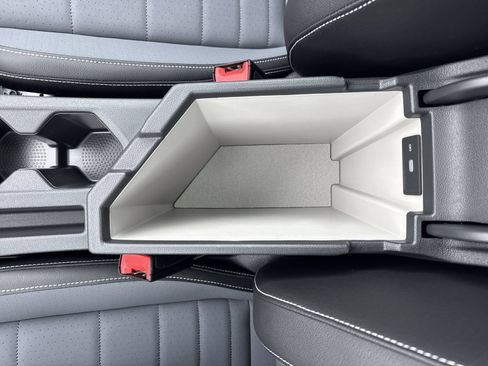 New 2026 Volkswagen Jetta SE FWD image 20