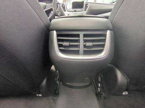 Used 2024 Chevrolet Malibu LT FWD image 21