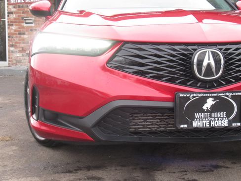 Used 2023 Acura Integra Base 4dr Liftback image 4