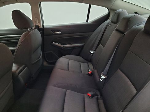 Used 2021 Nissan Altima 2.5 SV image 18