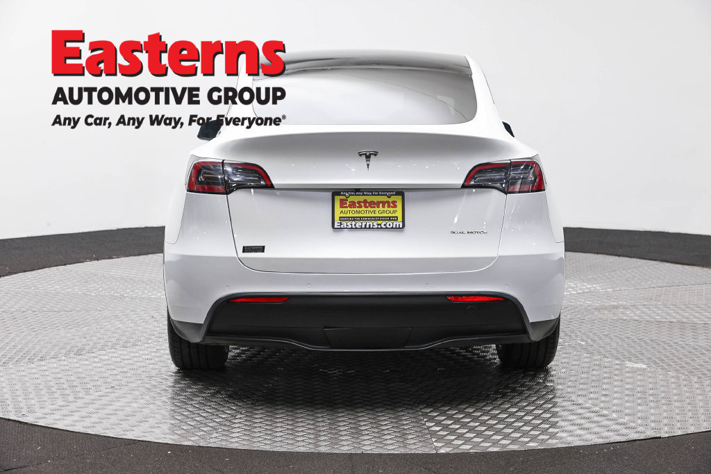 Used 2022 Tesla Model Y Long Range AWD/4WD image 7