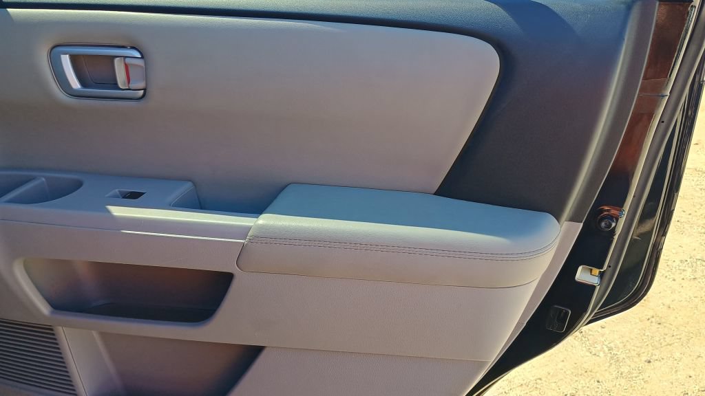 Used 2011 Honda Pilot EX-L image 30