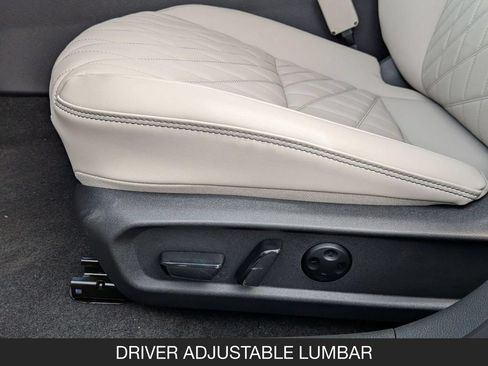 New 2026 Nissan Sentra SL w/ Floor Mat Package FWD image 15