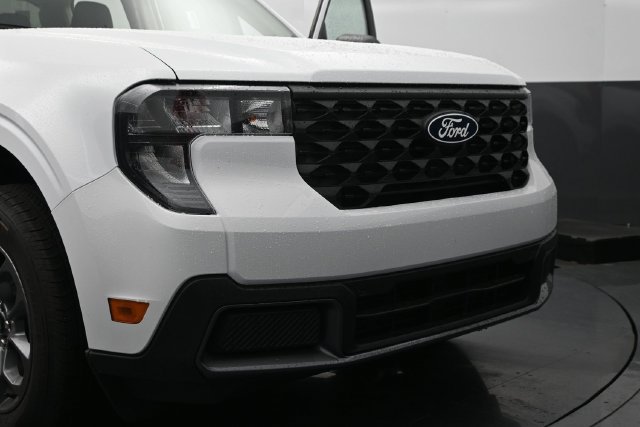 New 2026 Ford Maverick XLT FWD image 28
