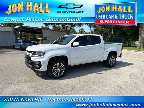 Used 2021 Chevrolet Colorado W/T w/ Custom Special Edition AWD/4WD image 2