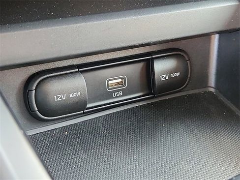 Used 2020 Kia Soul S image 23
