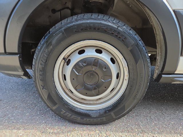 Used 2018 Ford Transit 150 130 Low Roof RWD image 9