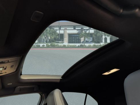 Certified 2025 Lexus UX 300h FWD w/ Accessory Package (Z2) image 22