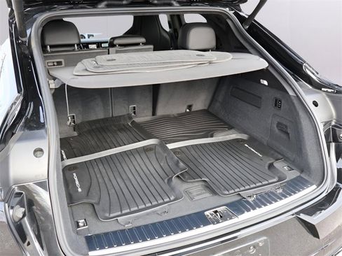 Certified 2023 Porsche Cayenne Turbo S image 18