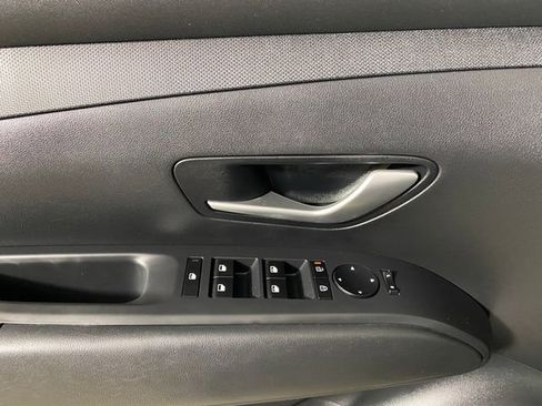 Used 2025 Hyundai Tucson SEL AWD/4WD image 13