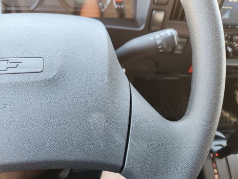 New 2025 Chevrolet Low Cab Forward 5500XG image 31