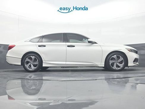 Used 2018 Honda Accord EX image 33