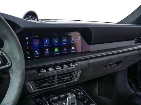 Certified 2026 Porsche 911 Carrera GTS image 12