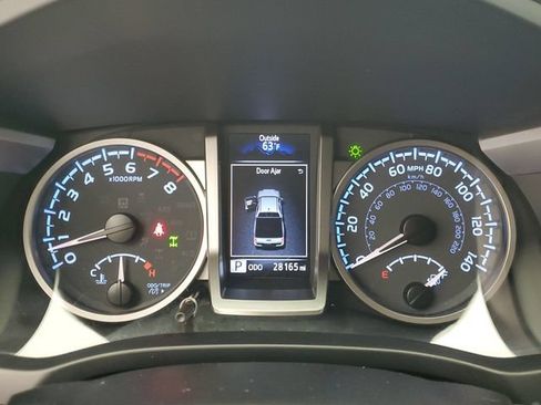 Used 2023 Toyota Tacoma SR5 w/ Technology Package AWD/4WD image 24