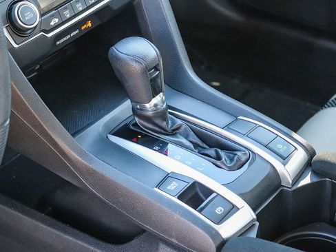 Used 2019 Honda Civic LX image 17