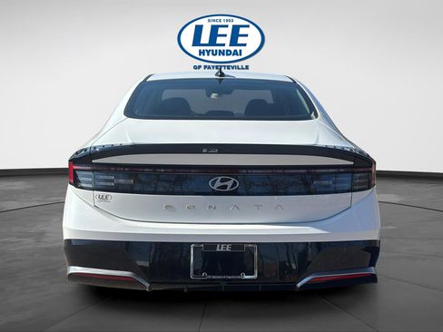 New 2026 Hyundai Sonata SEL FWD image 5