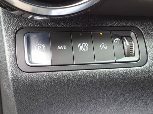 Used 2026 Chevrolet Equinox LT AWD/4WD image 15