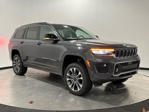 New 2025 Jeep Grand Cherokee L Overland w/ Advanced Protech Group III image 2
