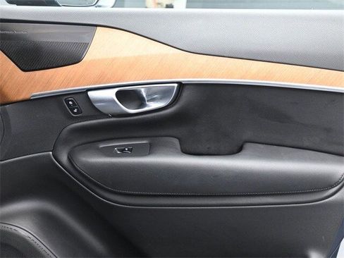 Used 2023 Volvo XC90 B6 Plus w/ Protection Package Premier image 33