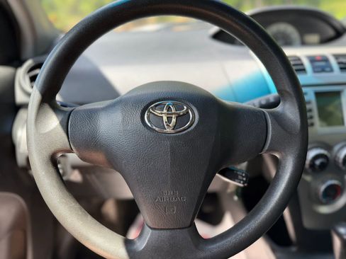 Used 2008 Toyota Yaris S FWD image 25