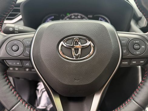 Used 2021 Toyota RAV4 XSE w/ Weather Package AWD/4WD image 25