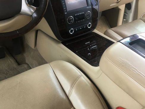 Used 2012 GMC Yukon XL Denali RWD image 23