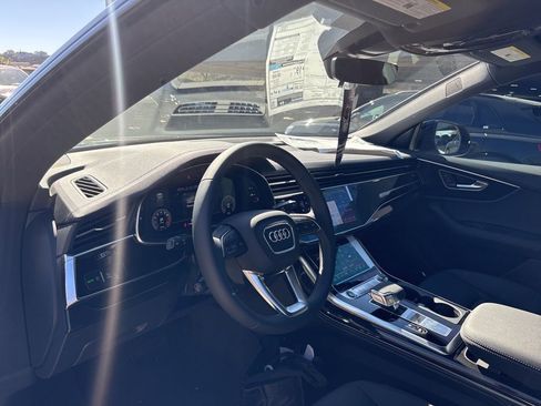 New 2026 Audi Q8 Premium Plus image 12