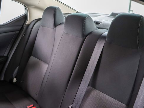 Used 2025 Nissan Sentra SV FWD image 24