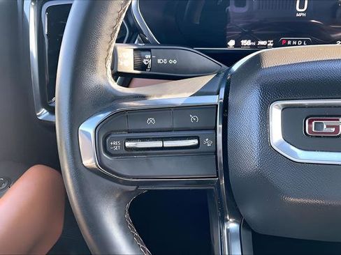 Used 2023 GMC Canyon AT4 image 15