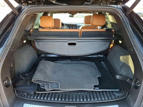 Used 2020 Cadillac XT5 Premium Luxury image 32