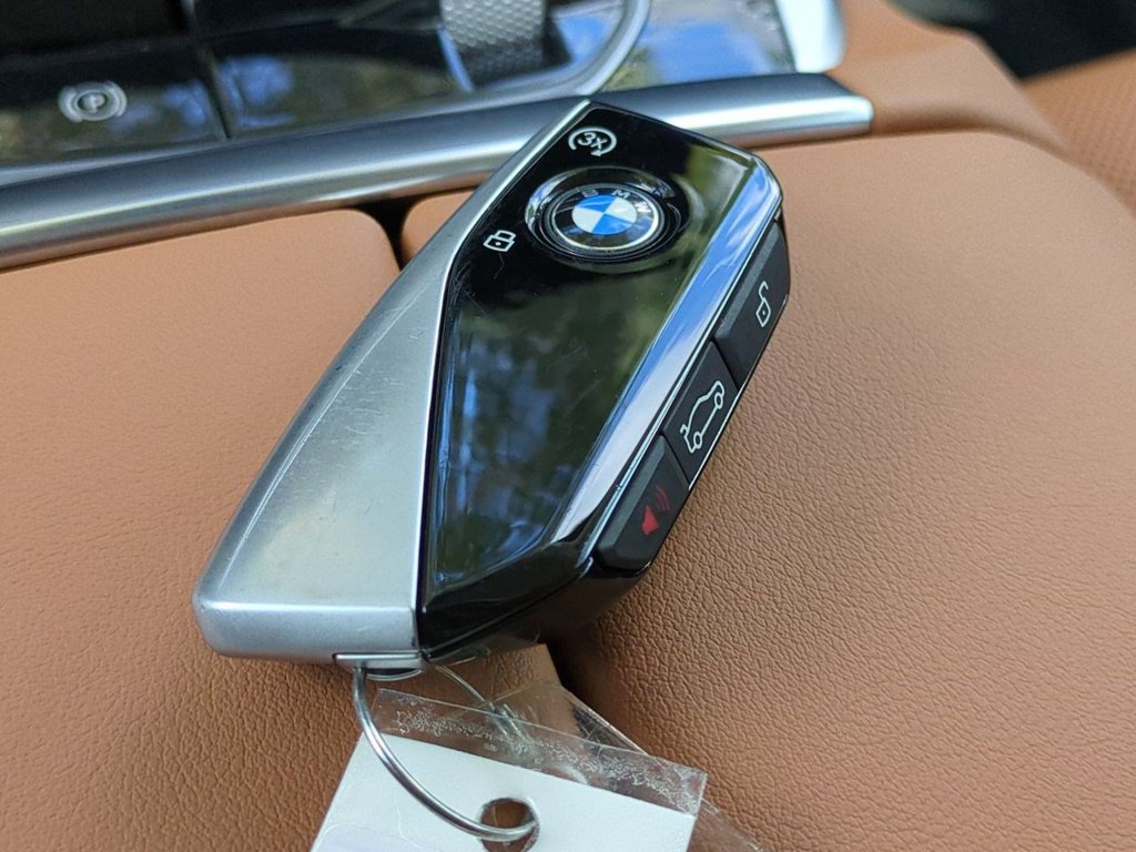 New 2026 BMW X7 xDrive40i w/ Premium Package AWD/4WD image 29