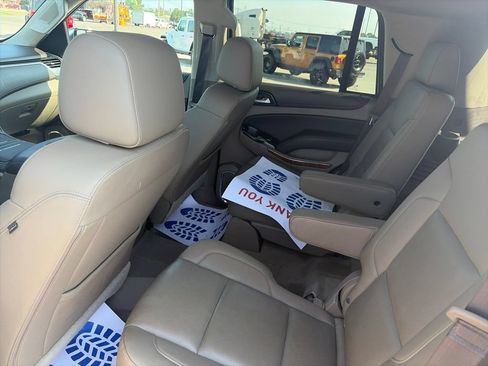 Used 2018 Chevrolet Tahoe Premier AWD/4WD image 11
