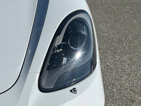 Used 2023 Porsche 718 Boxster RWD image 32