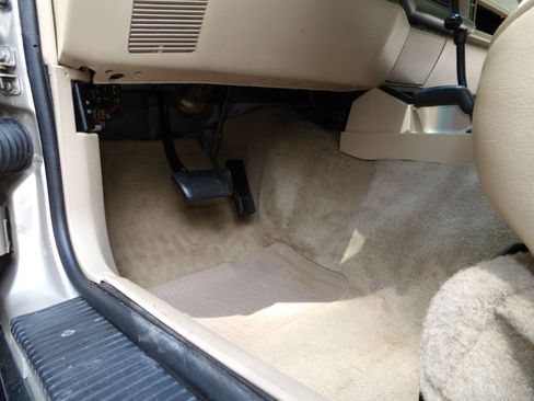 Used 1996 Jeep Cherokee 4WD 4-Door image 84