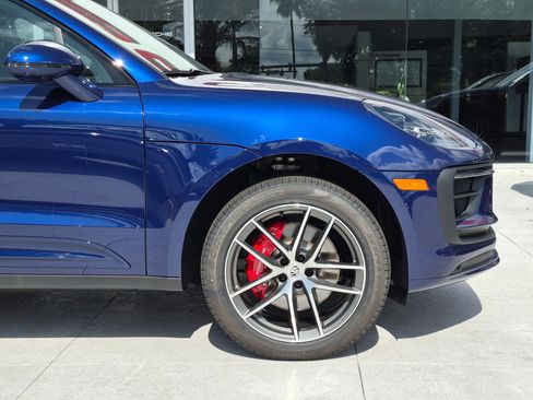 New 2026 Porsche Macan S AWD/4WD image 11