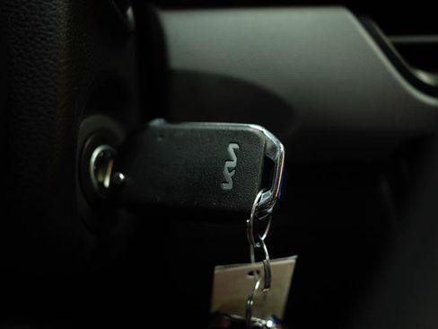 Used 2026 Kia Seltos LX AWD/4WD image 22