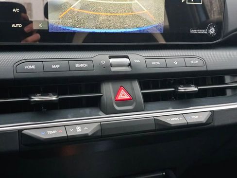 New 2025 Kia K4 GT-Line Turbo image 24