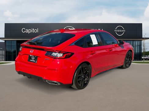 Used 2024 Honda Civic Sport Touring image 5