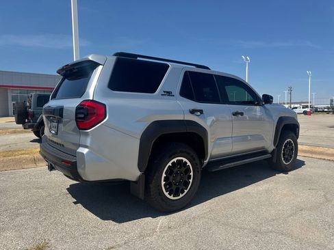 Used 2025 Toyota 4Runner TRD Off-Road Premium w/ Tow Technology Package AWD/4WD image 9
