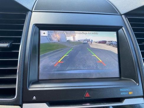 Used 2018 Ford Taurus Limited AWD/4WD image 22