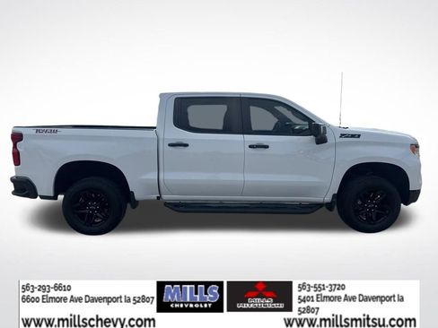 Used 2023 Chevrolet Silverado 1500 LT Trail Boss w/ Convenience Package II AWD/4WD image 6