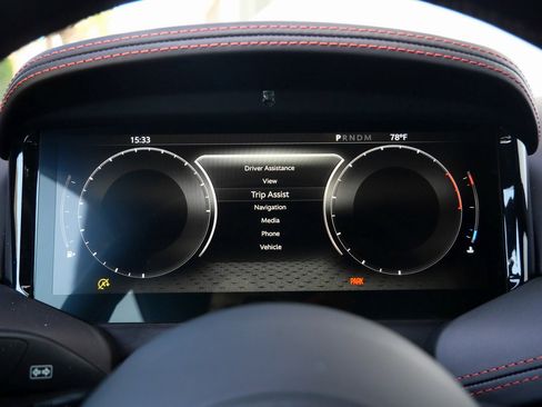 New 2025 Aston Martin DB12 Convertible image 6