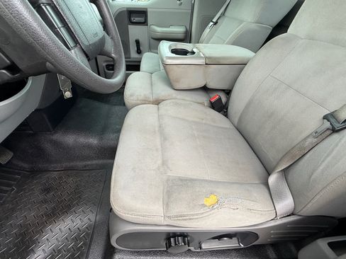 Used 2004 Ford F150 XL RWD image 12
