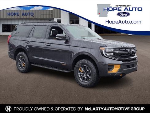 New 2025 Ford Expedition Tremor image 1