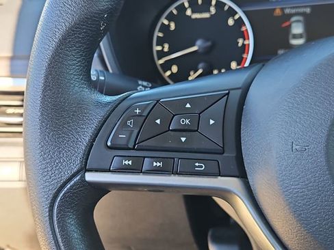 Used 2024 Nissan Altima 2.5 SV image 20