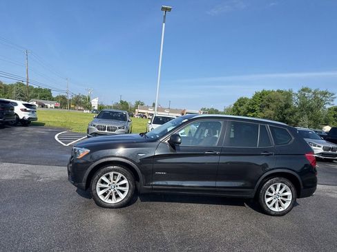 Used 2017 BMW X3 xDrive28i AWD/4WD image 4