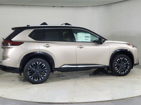 New 2026 Nissan Rogue Platinum w/ Platinum Premium Package image 7